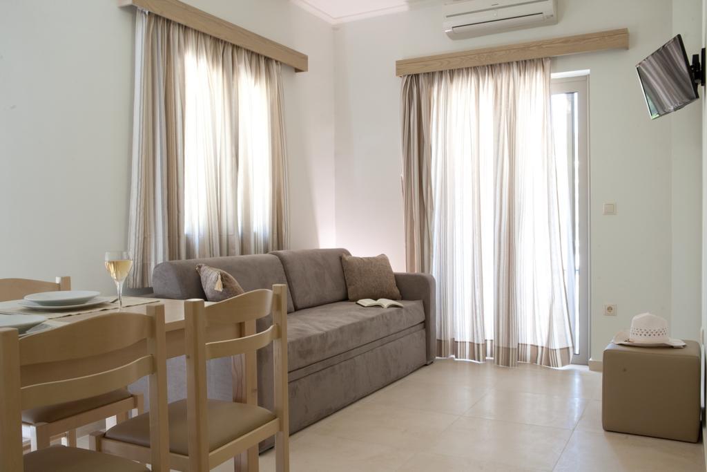 Savinos Rooms Vasiliki  Ngoại thất bức ảnh