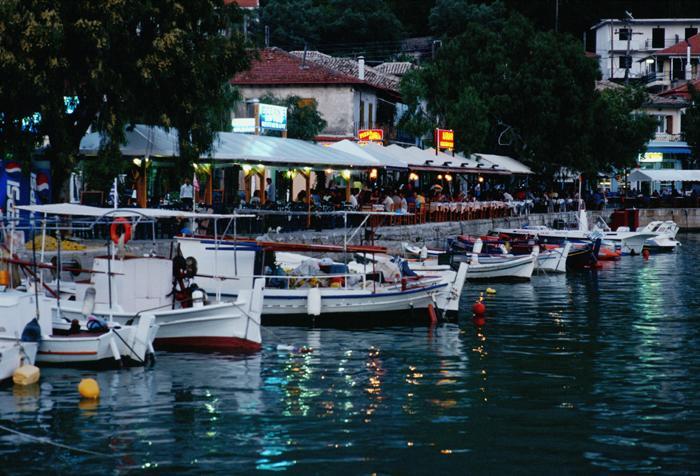 Savinos Rooms Vasiliki  Ngoại thất bức ảnh