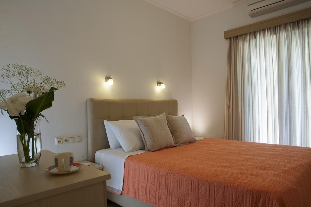 Savinos Rooms Vasiliki  Ngoại thất bức ảnh